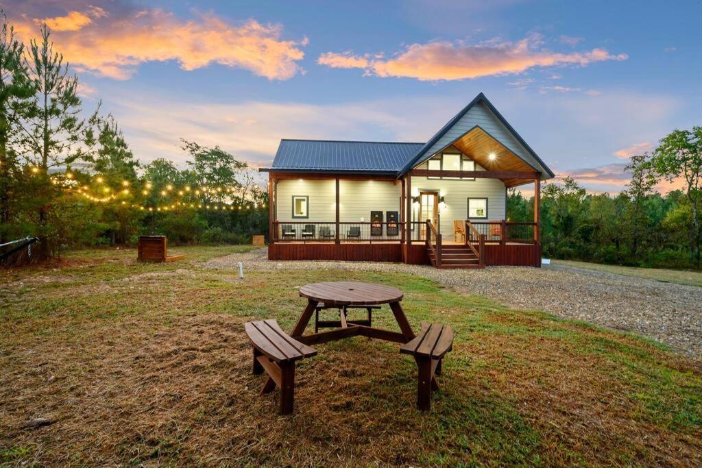 布罗肯鲍Under The Stars - Secluded, Hot Tub, Firepit, Games别墅 外观 照片